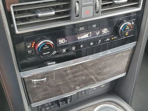 Used 2023 Nissan Armada Platinum w/ Captain's Chairs Package image 29