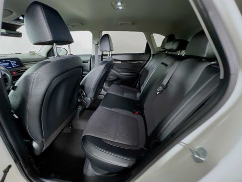 Used 2024 Kia Seltos X-Line AWD/4WD image 25