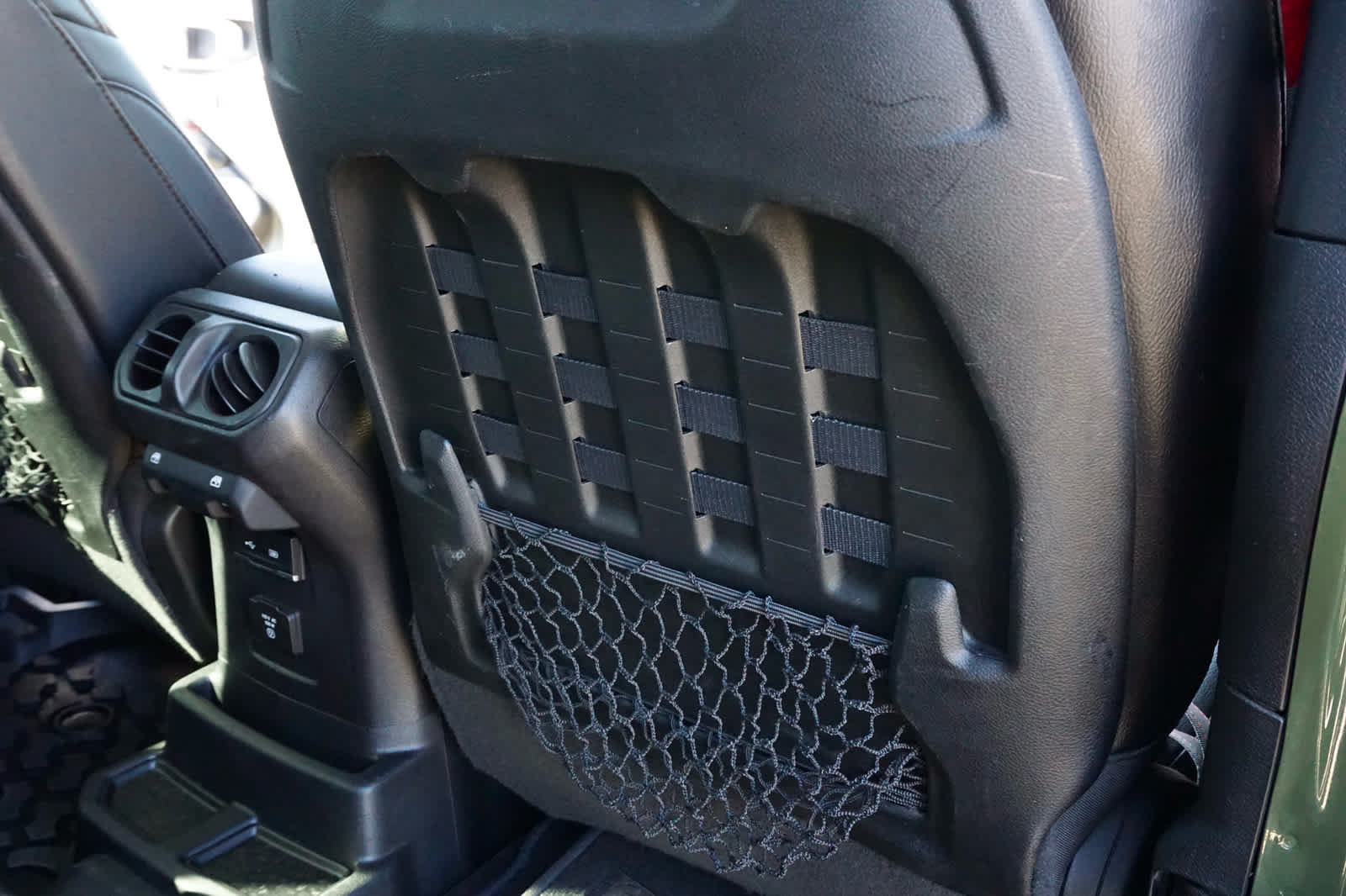 Used 2020 Jeep Wrangler Unlimited Rubicon AWD/4WD image 41