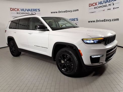 Used 2021 Jeep Grand Cherokee L Limited AWD/4WD image 3
