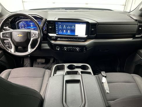 Used 2023 Chevrolet Silverado 1500 LT AWD/4WD image 4