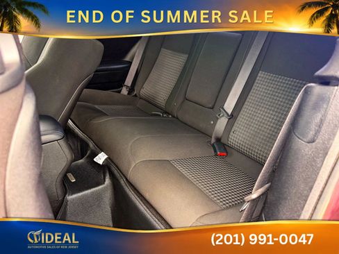 Used 2021 Dodge Challenger R/T Scat Pack w/ Dynamics Package RWD image 16