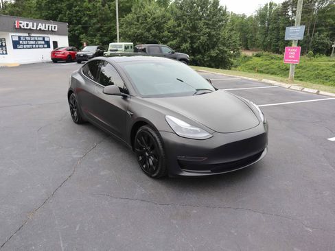 Used 2022 Tesla Model 3 RWD image 17