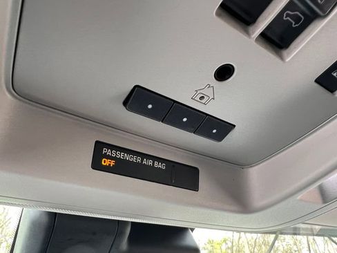 Used 2018 GMC Sierra 1500 Denali image 29