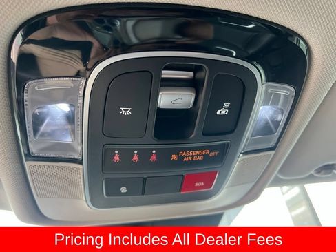 Used 2024 Hyundai Tucson Limited AWD/4WD image 12