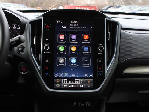 Used 2025 Subaru Forester Limited image 14