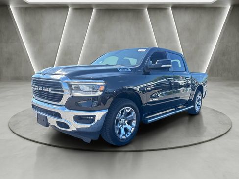 Used 2019 RAM 1500 Big Horn AWD/4WD image 3