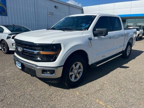 Used 2024 Ford F150 XLT w/ Tow/Haul Package AWD/4WD image 2