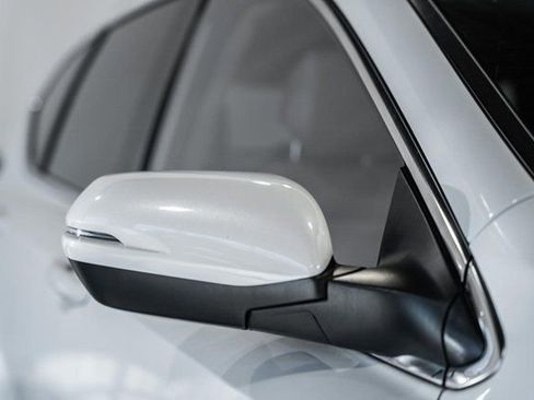 Used 2021 Honda CR-V Touring image 17