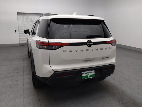 Used 2022 Nissan Pathfinder SV w/ SV Premium Package AWD/4WD image 6