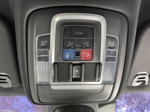 Used 2021 RAM 1500 Limited w/ Night Edition image 30