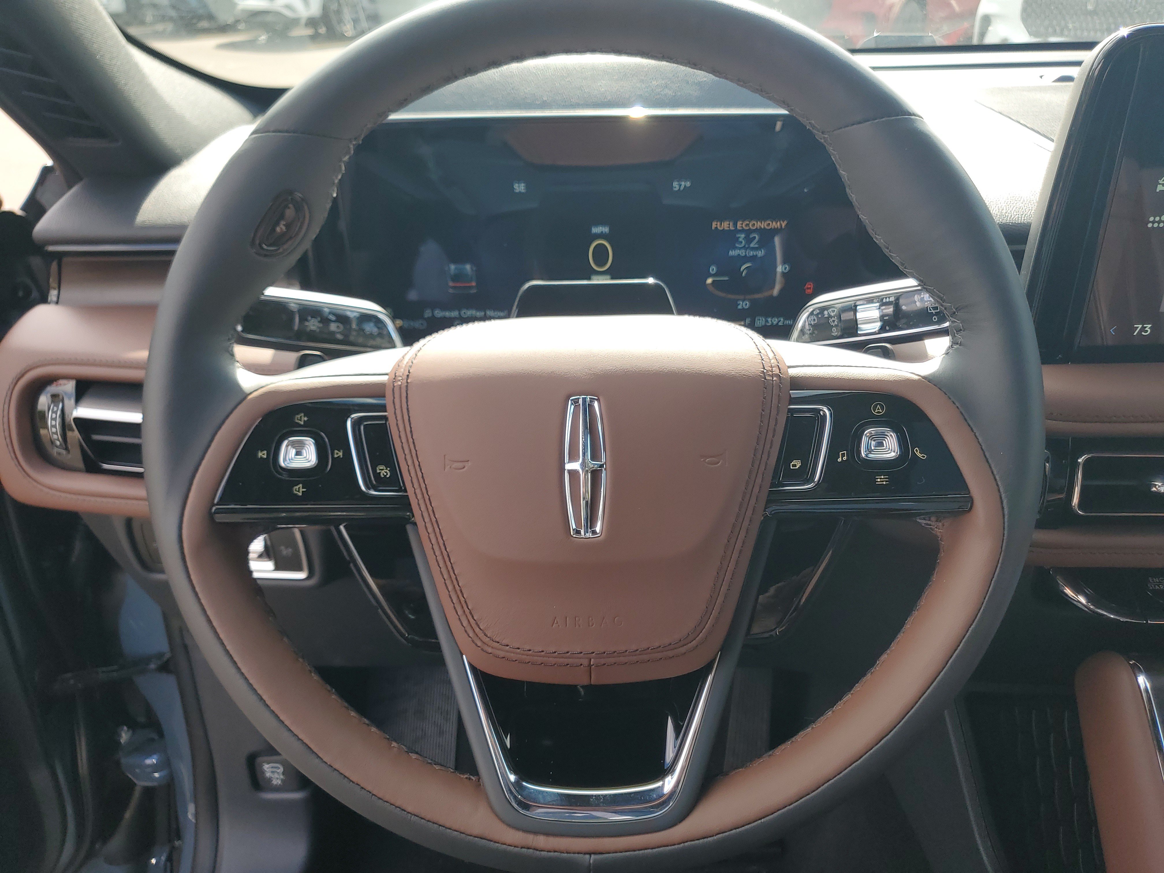 New 2026 Lincoln Aviator Reserve w/ Jet Appearance Package AWD/4WD image 15