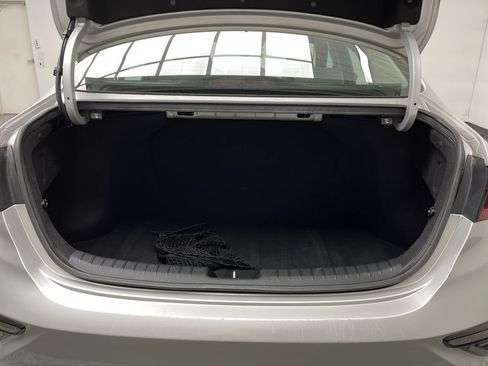 Used 2019 Kia Forte LXS FWD image 21
