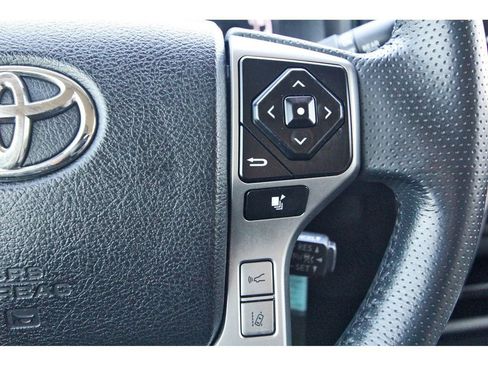 Used 2021 Toyota 4Runner SR5 image 19