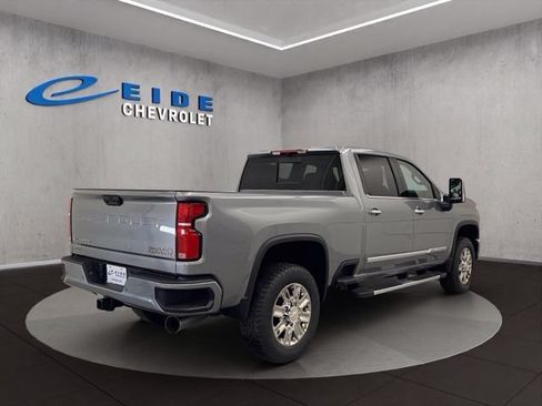 New 2026 Chevrolet Silverado 3500 High Country AWD/4WD image 8