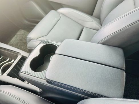 Used 2019 Tesla Model X 100D image 24