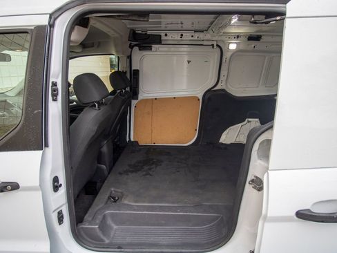 Used 2015 Ford Transit Connect XLT image 38