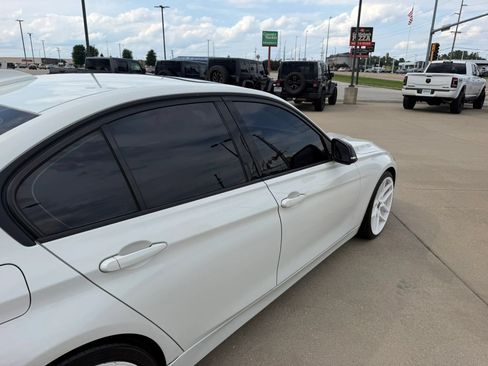 Used 2016 BMW 328i Sedan RWD image 30