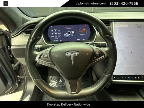 Used 2018 Tesla Model S P100D image 27