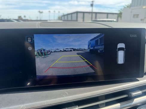 Used 2025 Hyundai Santa Fe SEL image 17