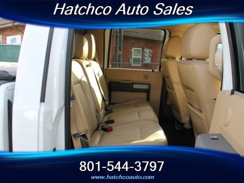 Used 2015 Ford F250 Lariat w/ Lariat Ultimate Package AWD/4WD image 16