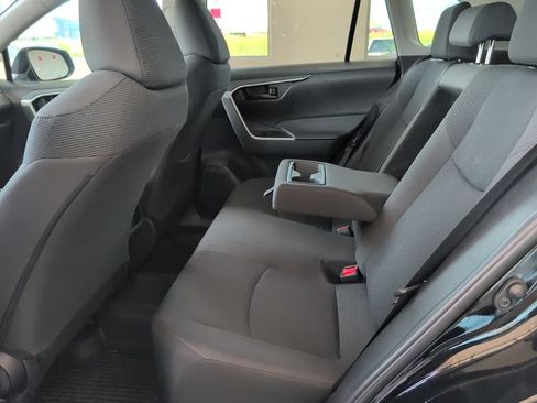Used 2024 Toyota RAV4 LE AWD/4WD image 16