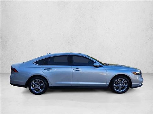 Used 2024 Honda Accord EX image 4