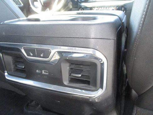 Used 2023 Chevrolet Silverado 1500 LTZ AWD/4WD image 15