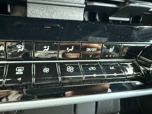 Used 2024 Honda Prologue Touring image 37