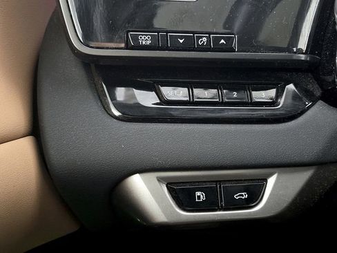 Used 2024 Lexus RX 350 Premium Plus w/ Convenience Package FWD image 27