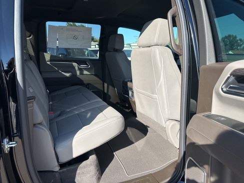 New 2026 GMC Sierra 1500 SLT w/ SLT Premium Plus Package image 21