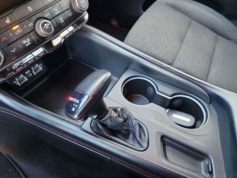 Used 2023 Dodge Durango GT image 28