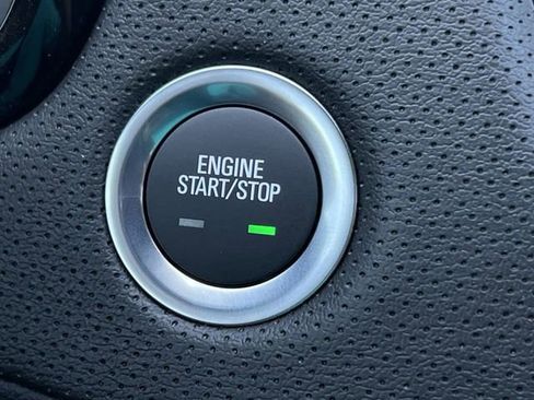 New 2025 Cadillac XT6 Luxury image 22