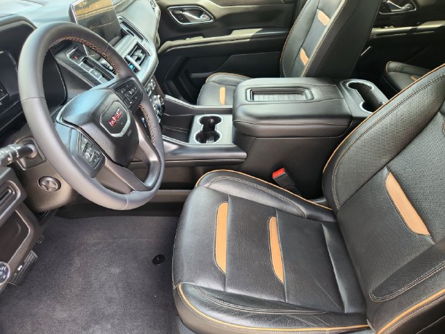 Used 2022 GMC Yukon AT4 AWD/4WD image 14