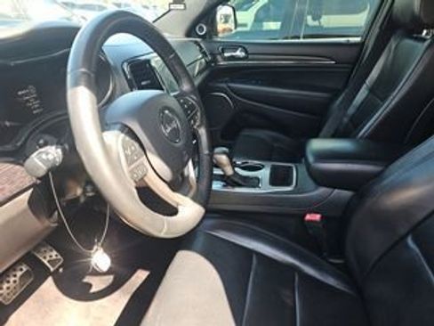 Used 2019 Jeep Grand Cherokee High Altitude RWD image 7