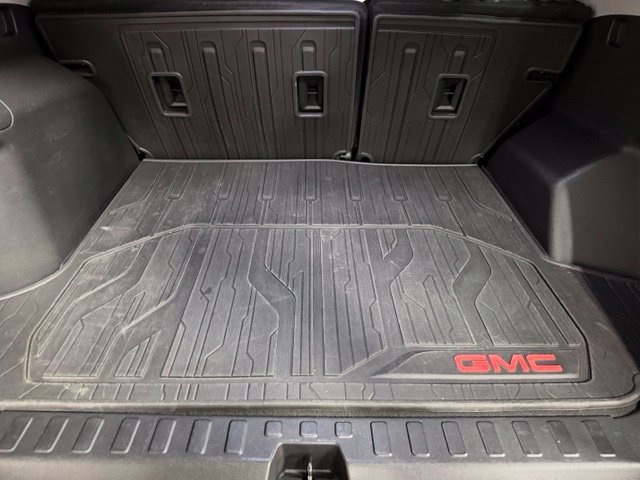 Used 2020 GMC Terrain SLE w/ LPO, Floor Liner Package AWD/4WD image 20