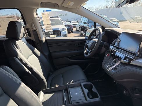 New 2026 Honda Odyssey EX-L image 12