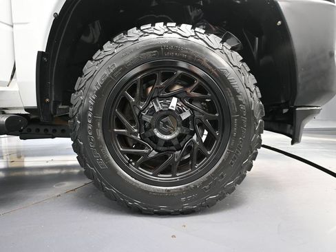 Used 2022 RAM 2500 Tradesman AWD/4WD image 16