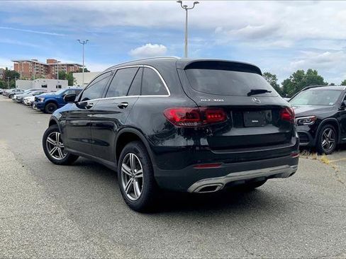 Used 2022 Mercedes-Benz GLC 300 image 34