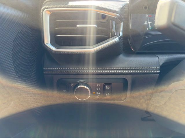 Used 2024 Ford Mustang GT Premium RWD image 21