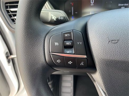 New 2025 Ford Escape Active image 30