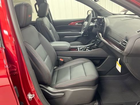 Used 2026 Chevrolet Traverse Z71 w/ Enhanced Driving Package image 23