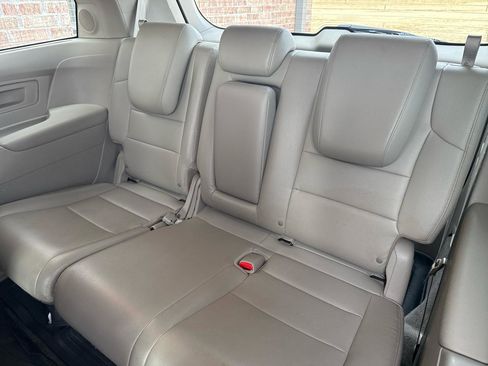 Used 2014 Honda Odyssey Touring image 43
