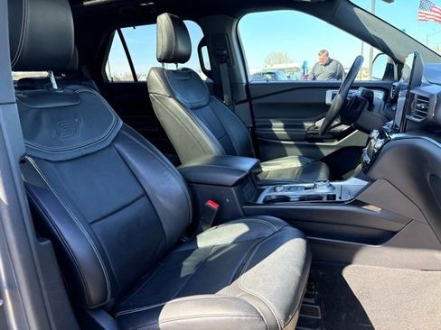 Used 2021 Ford Explorer ST w/ Equipment Group 401A image 10