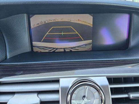 Used 2016 Lexus LS 460 w/ Comfort Package RWD image 14