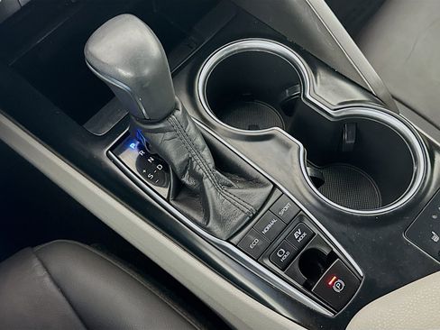 Used 2018 Toyota Camry XLE w/ Audio Package image 24