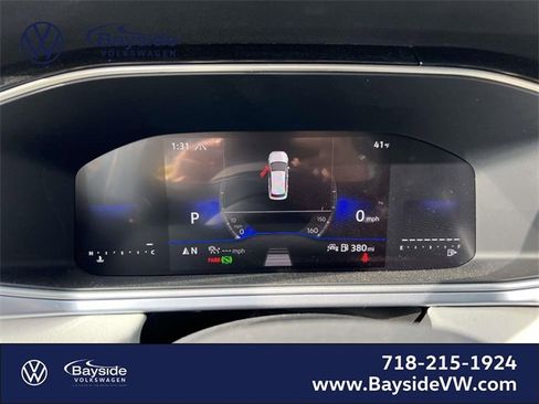 New 2026 Volkswagen Taos SE image 25