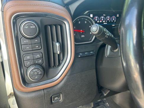 Used 2020 Chevrolet Silverado 3500 High Country w/ Z71 Off-Road Package image 21