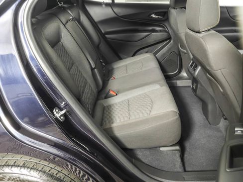 Used 2020 Chevrolet Equinox LT image 38