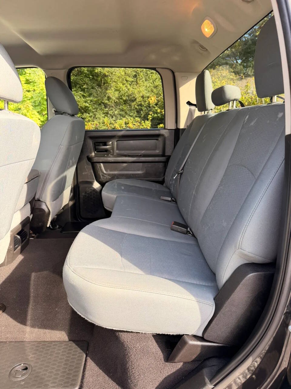 Used 2018 RAM 3500 Tradesman w/ Chrome Appearance Group AWD/4WD image 15